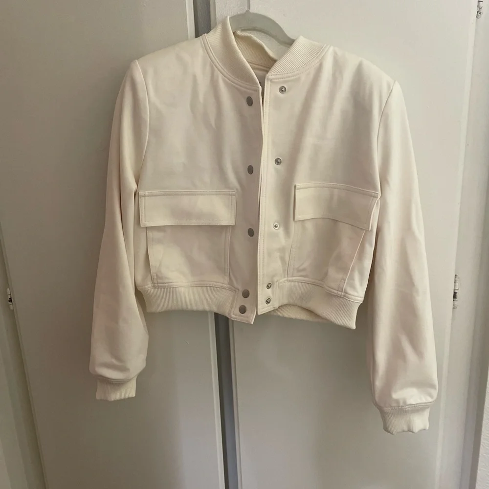 NWT Kut from the Kloth Cream Bomber Jacket - Picture 5 of 6